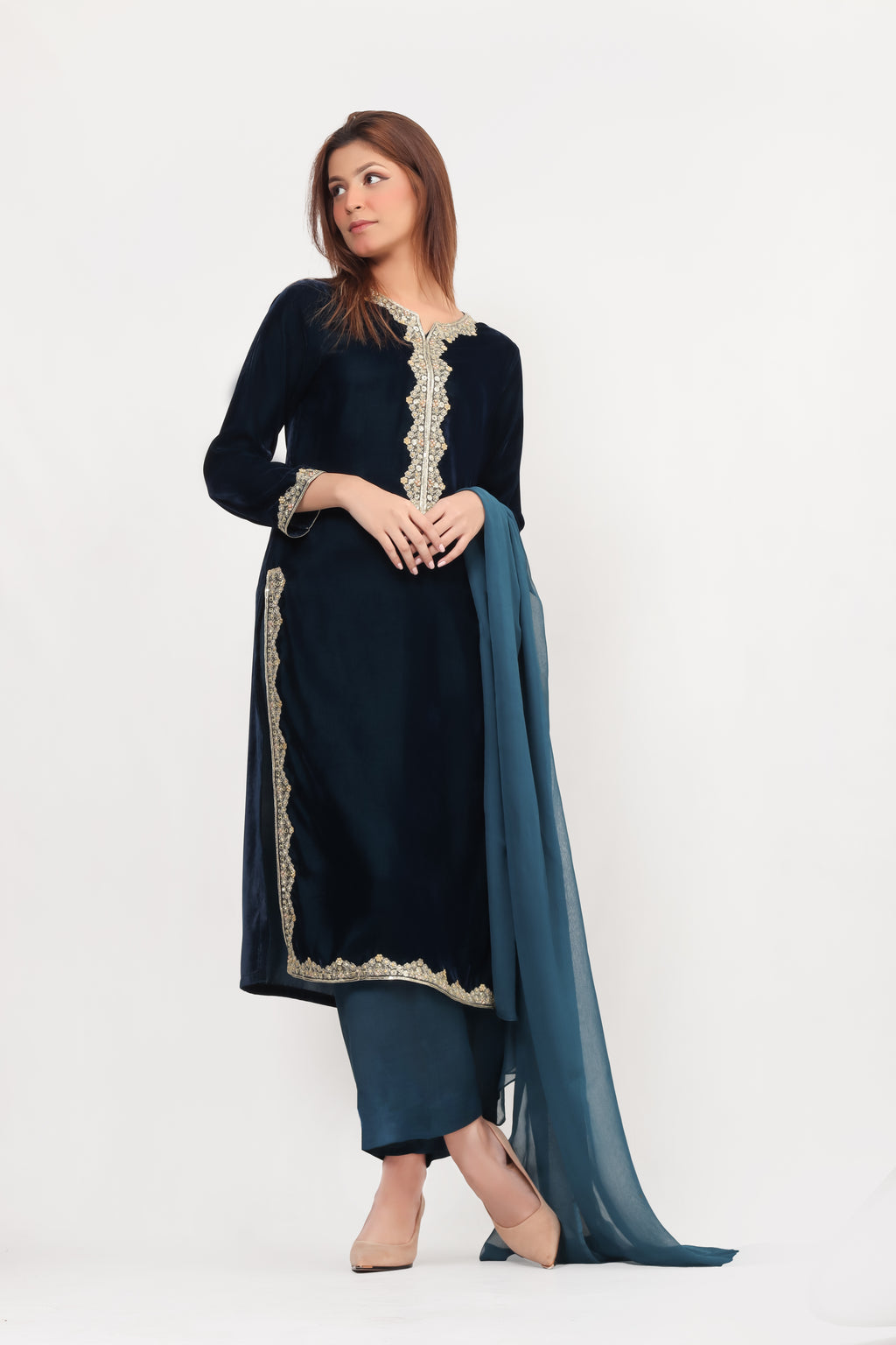 Velvet Aurelia - 3-Piece Stitched Suit