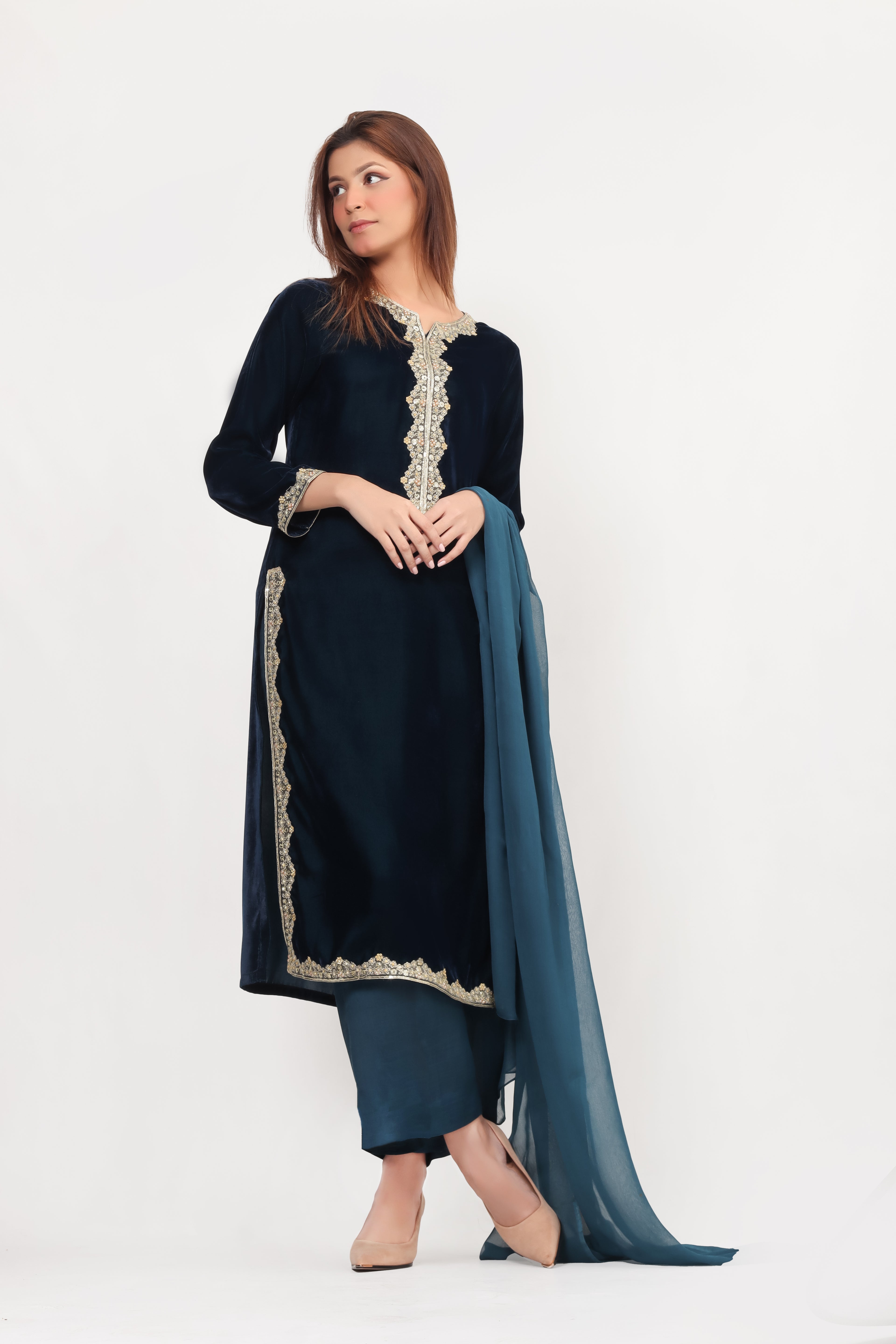 Velvet Aurelia - 3-Piece Stitched Suit