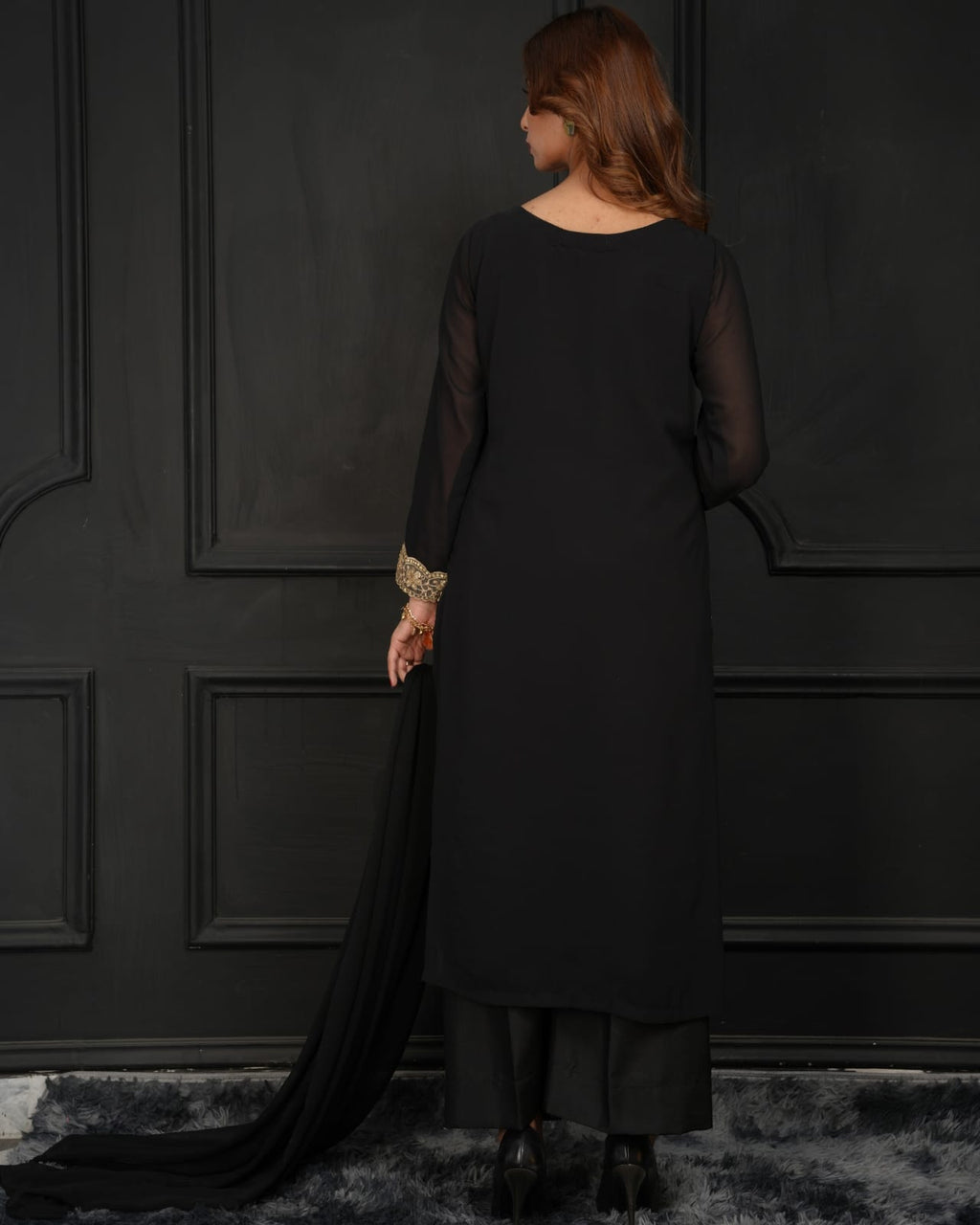 Gold Noir-3 Piece Stitched suit