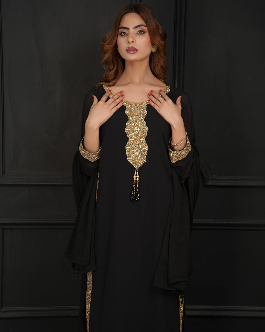 Gold Noir-3 Piece Stitched suit