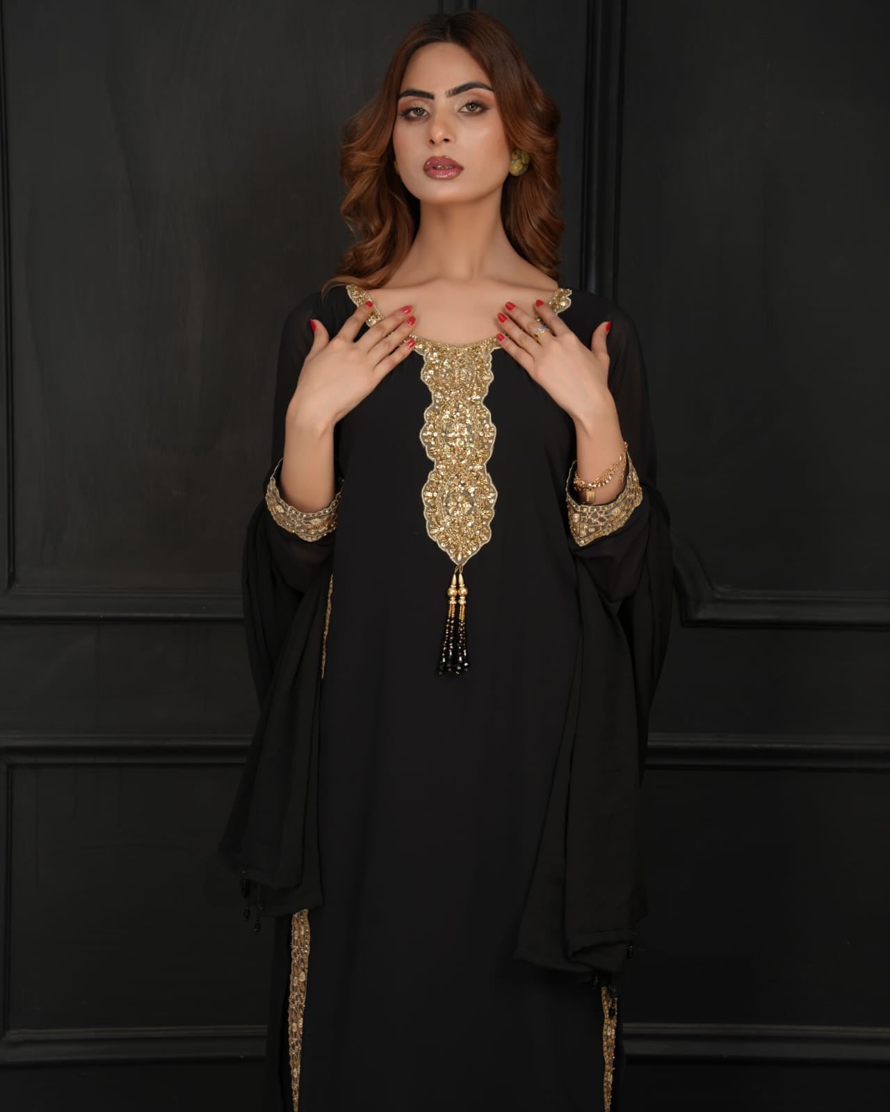 Gold Noir-3 Piece Stitched suit