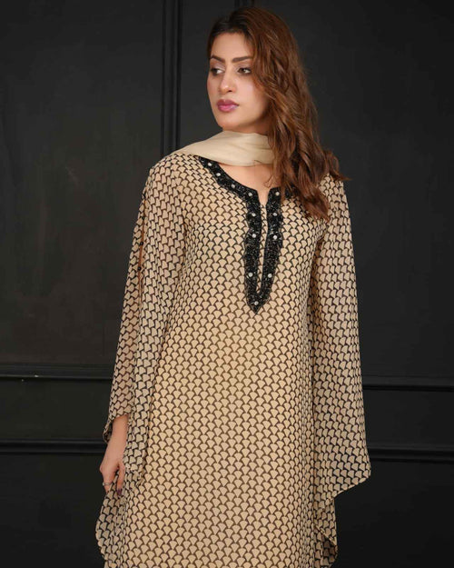 Beige Aura -3 Piece Stitched suit