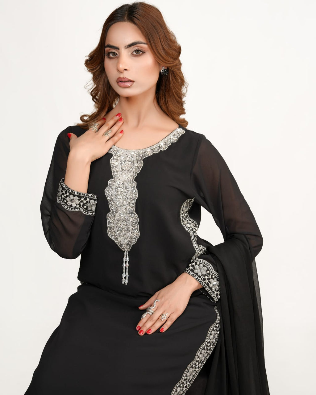 Silver Noir-3 Piece Stitched suit