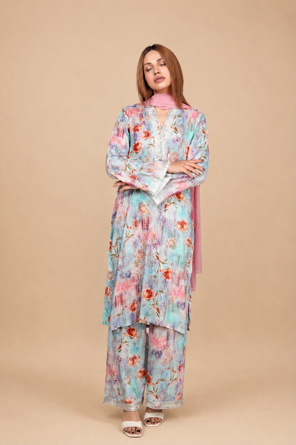 Sahara Noor – 3 Piece Arabic Lawn Ensemble